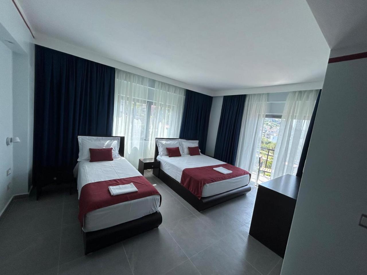 Hotel Borshi Exterior foto