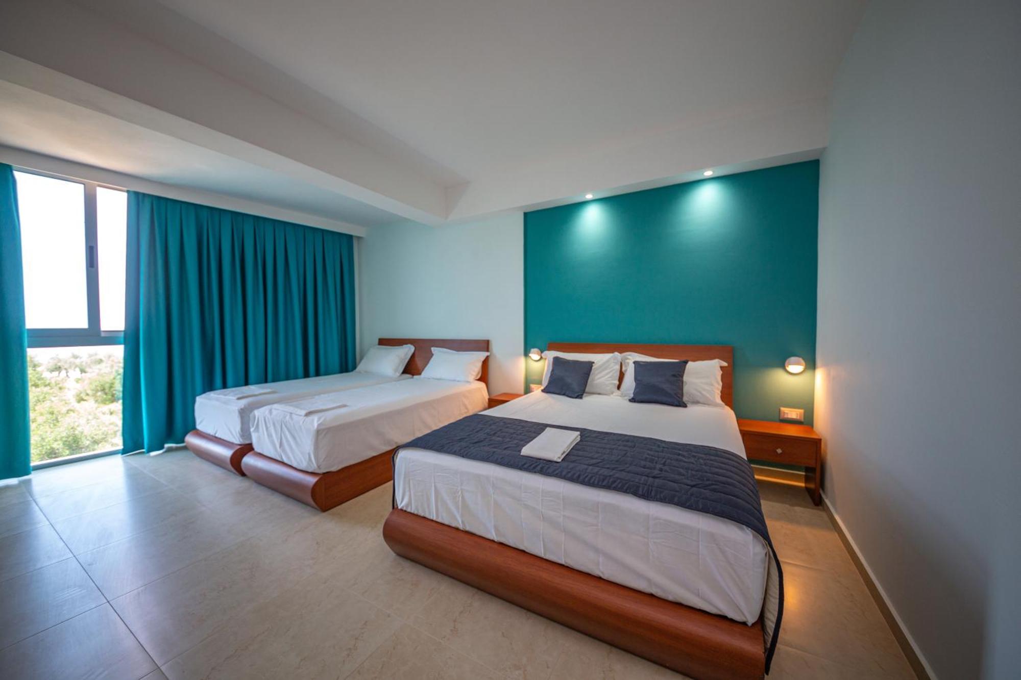 Hotel Borshi Quarto foto